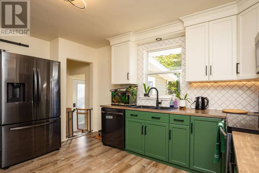 17 Beasley Avenue, Charlottetown, photo 3