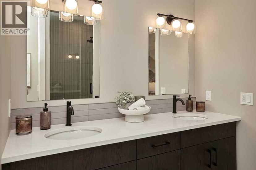 166 Juniper Ridge Crescent — photo 13 of 26