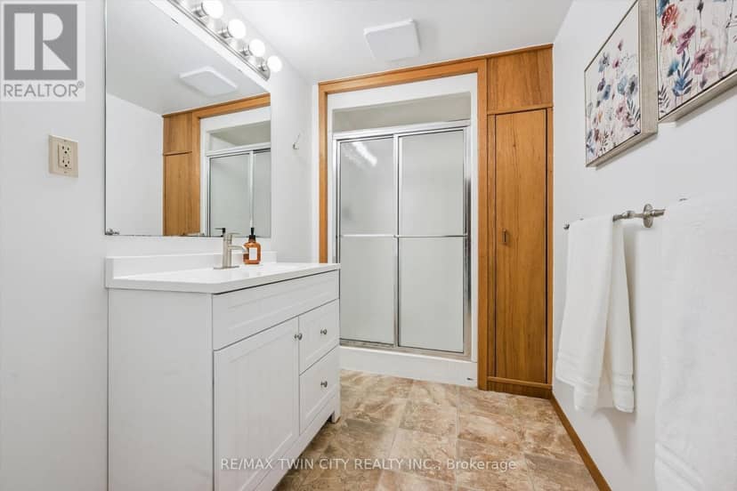 51 Cayley Court — photo 28 of 40