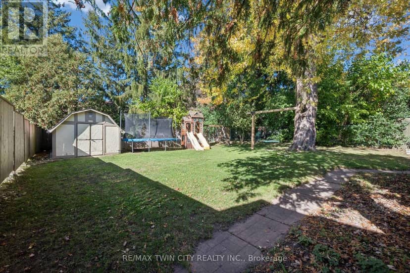 51 Cayley Court — photo 32 of 40