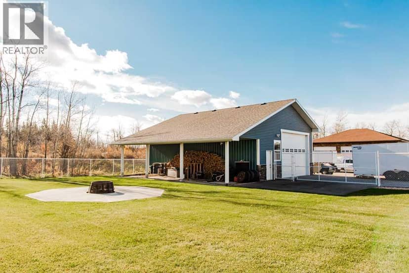 7925 Carriage Lane Drive, Rural Grande Prairie No. 1, County of, photo 2