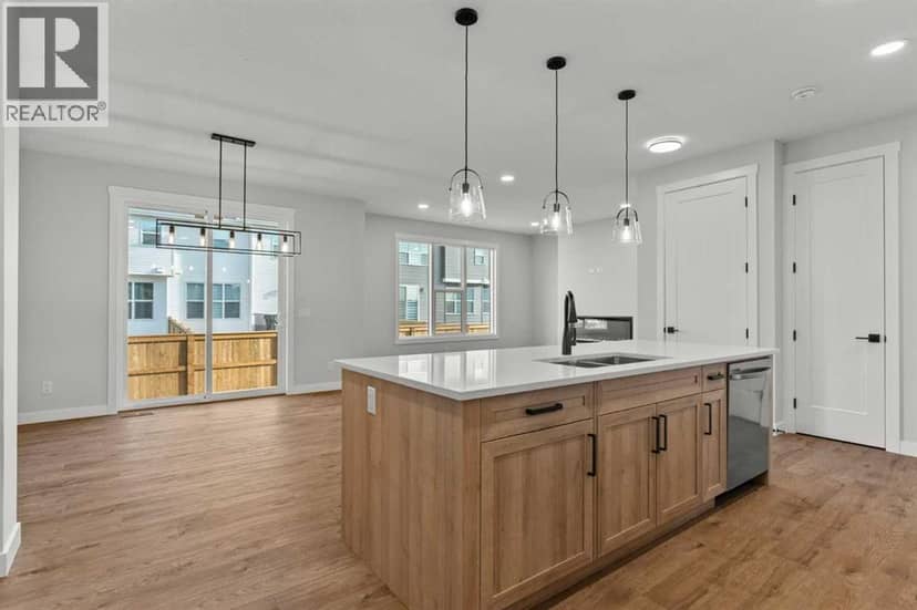 259 Kinniburgh Loop — photo 13 of 40