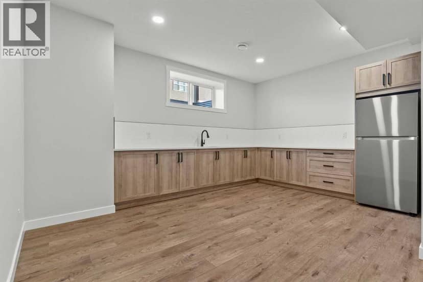 259 Kinniburgh Loop — photo 37 of 40