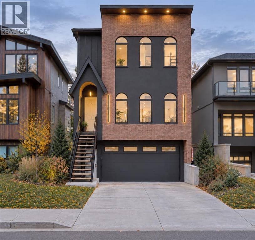 2220 8 Street NE, Calgary
