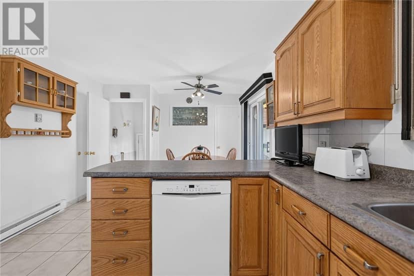256 Eva Street — photo 16 of 40