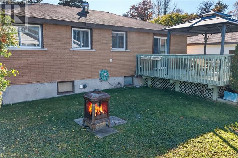 256 Eva Street — photo 25 of 40
