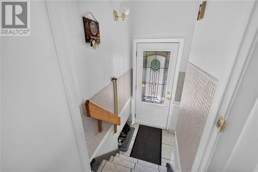 256 Eva Street — photo 33 of 40