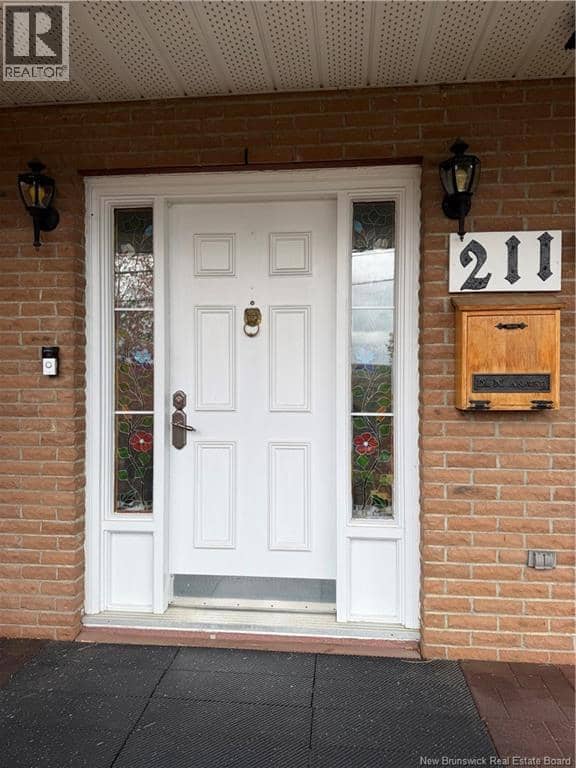 211 Bellevue Street — photo 14 of 40