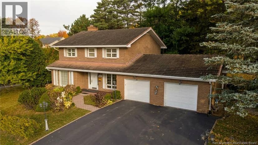 211 Bellevue Street, Edmundston, photo 3