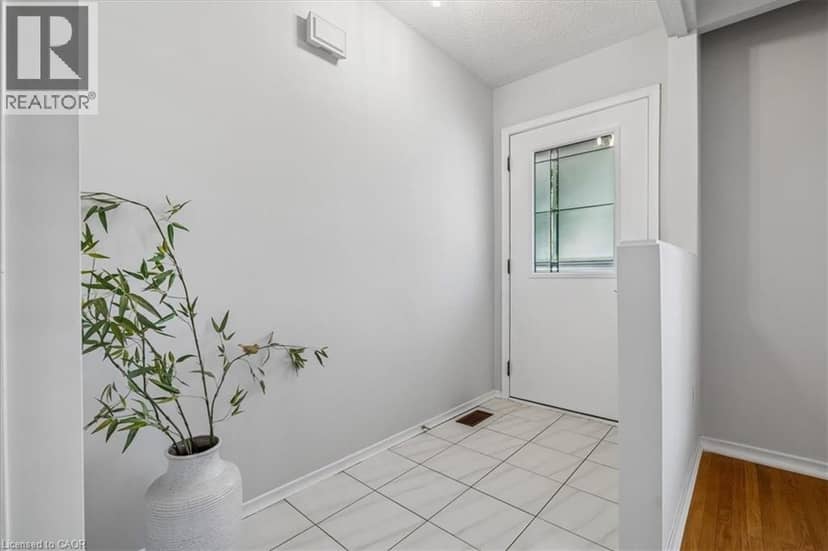 233 EAST 8TH Street, Hamilton, photo 6