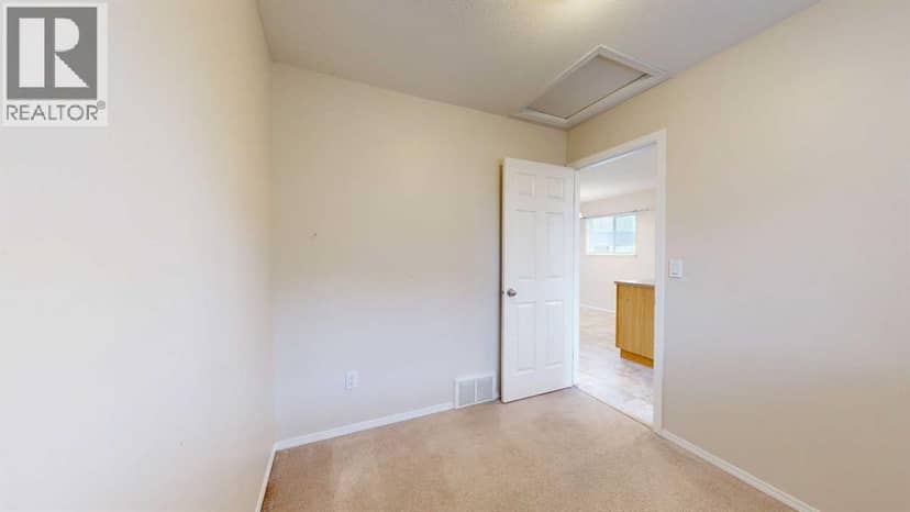 13005 93 Street — photo 10 of 26