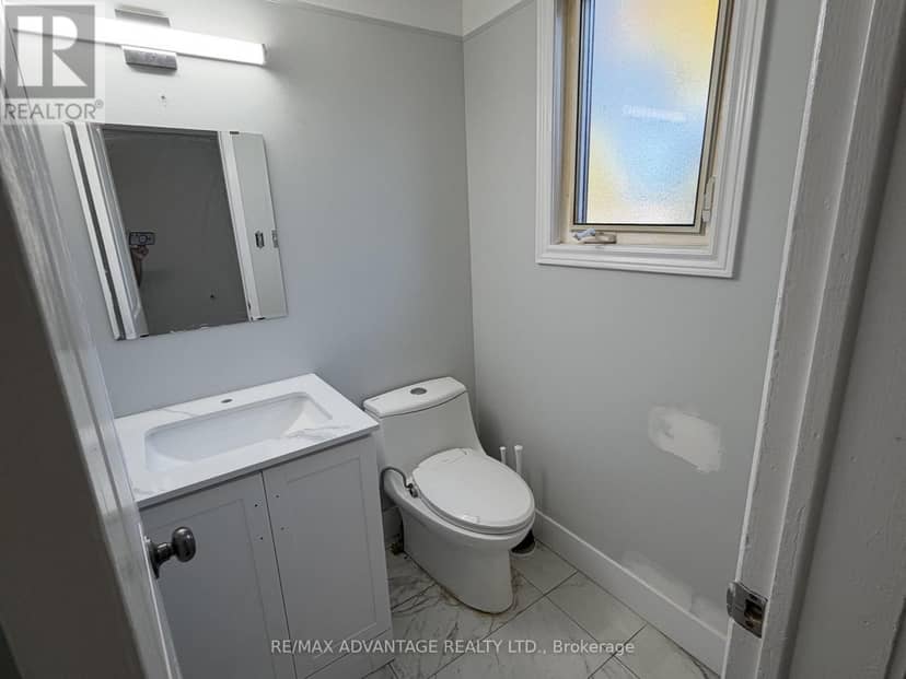 3 - 1855 Aldersbrook Road, London North, photo 3