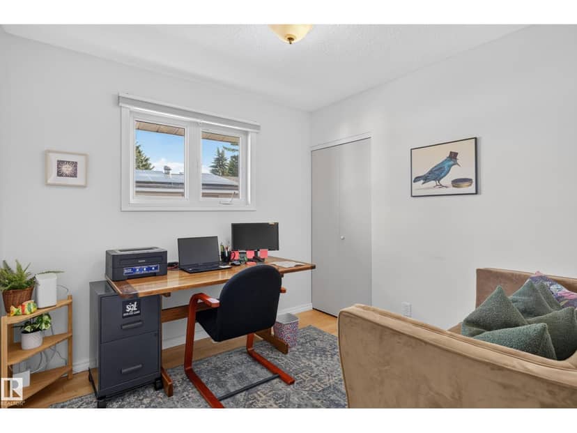 6512 94 AV NW — photo 19 of 40