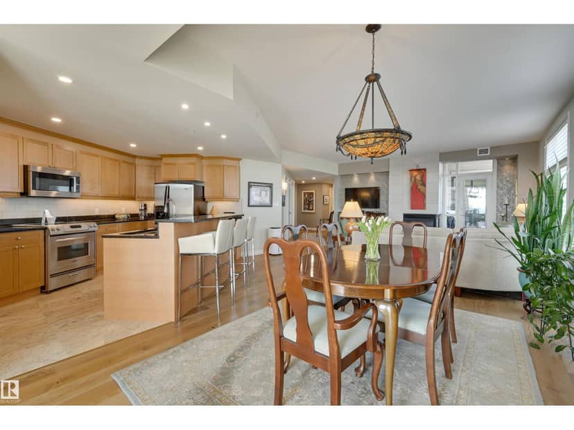 #1003 9020 Jasper Av NW — photo 14 of 40