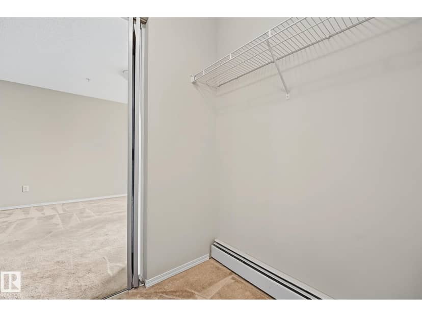 #102 646 McAllister Lo SW — photo 22 of 40