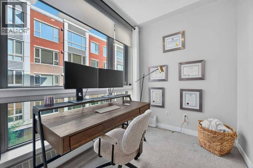 411, 35 Inglewood Park SE — photo 10 of 22
