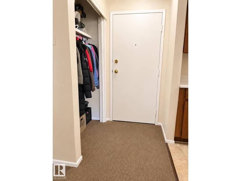 #38 11265 31 AV NW, Edmonton, photo 2