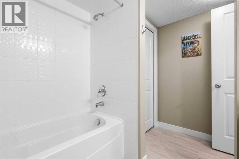 1304, 81 Legacy Boulevard SE — photo 13 of 36