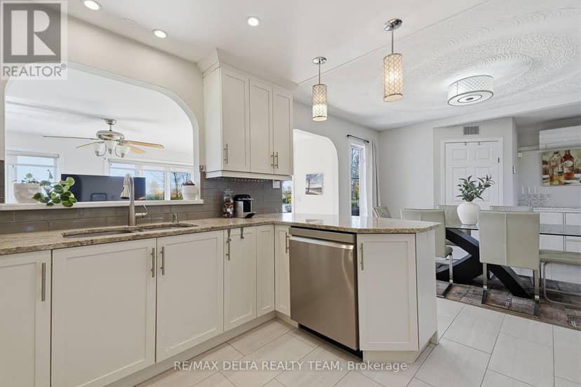 4583 Boundary Road — photo 13 of 39