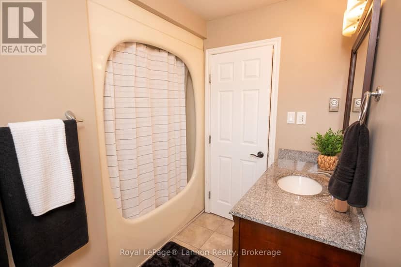 2020 Mountain Road — photo 25 of 40