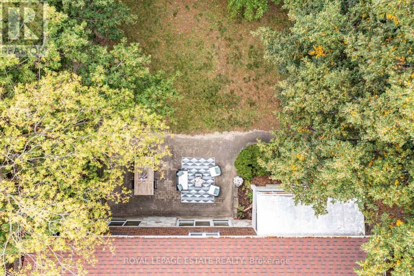 30 Barbara Crescent — photo 38 of 40