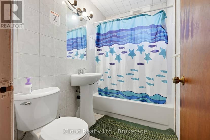 29 Langstone Crescent — photo 19 of 40