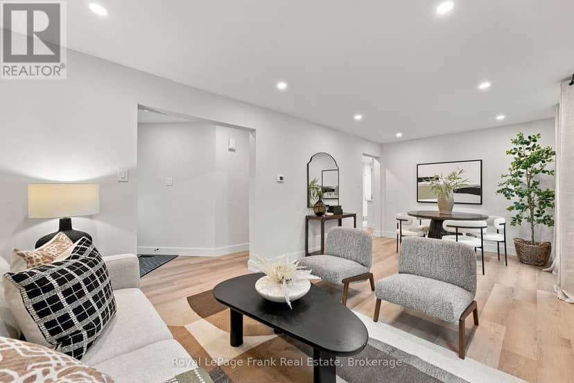 10 Delaney Drive, Ajax, photo 6