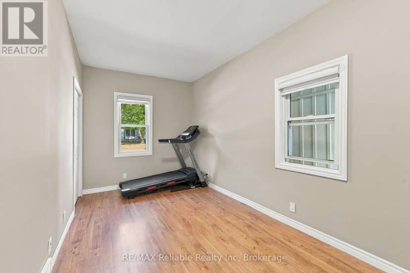 181 Maple Street — photo 15 of 40