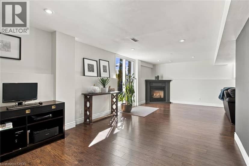 27 COSTAIN Court — photo 30 of 40