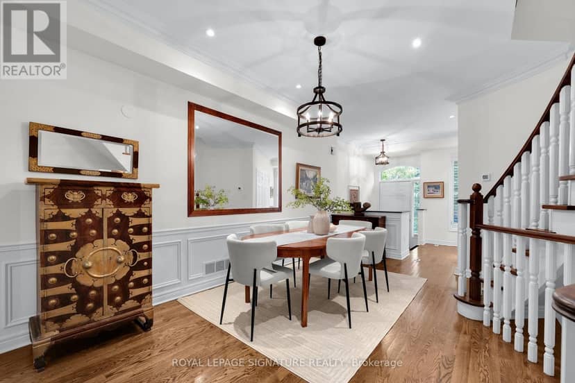104 Pleasant Boulevard, Toronto, photo 4