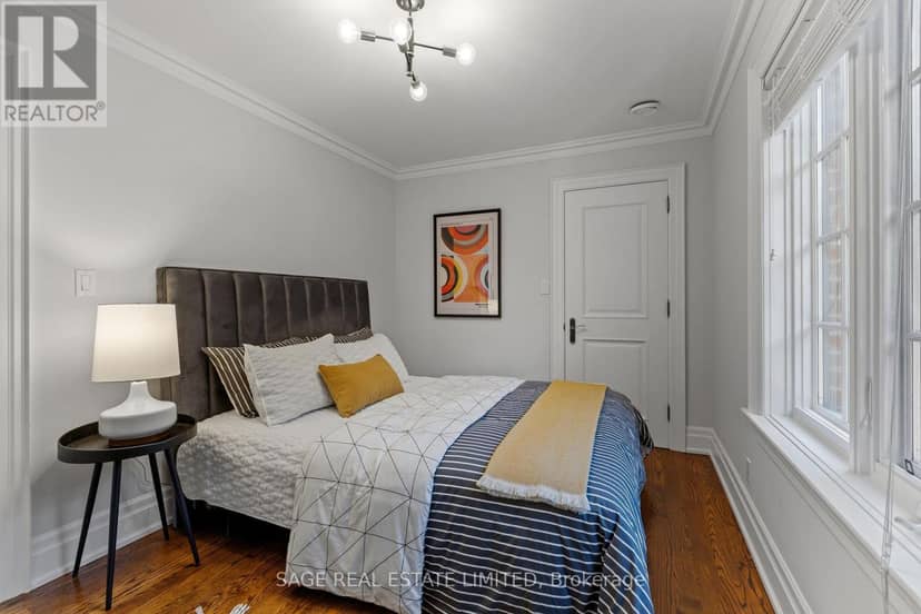 133 Glengrove Avenue W — photo 25 of 36