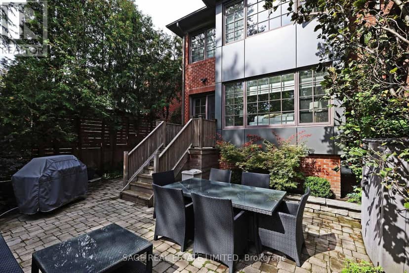 133 Glengrove Avenue W — photo 33 of 36