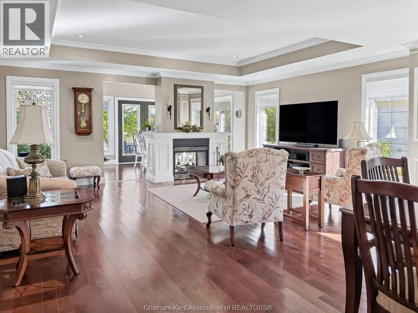 4 McKee ROAD — photo 10 of 39