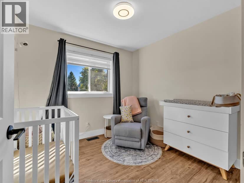 33 Tofflemire Street — photo 15 of 33