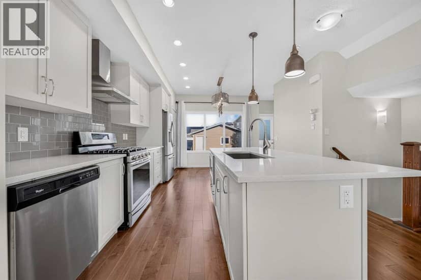 427 Mahogany Boulevard SE — photo 17 of 40