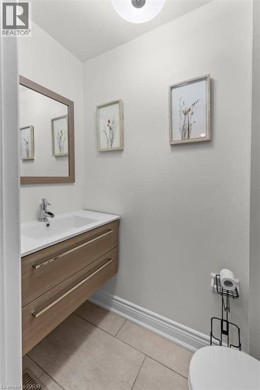 9 STELLA Street — photo 8 of 40