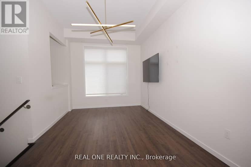 53 Wuhan Lane, Markham, photo 2