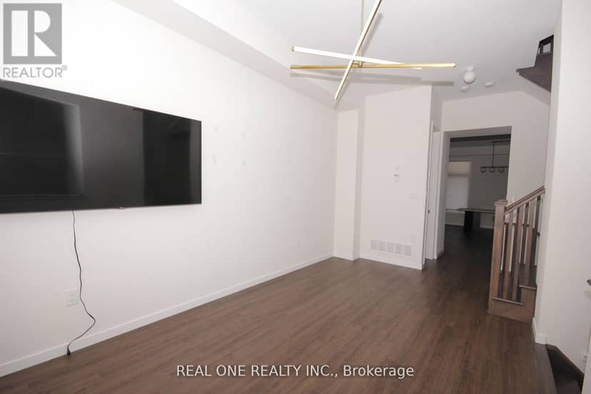 53 Wuhan Lane, Markham, photo 3