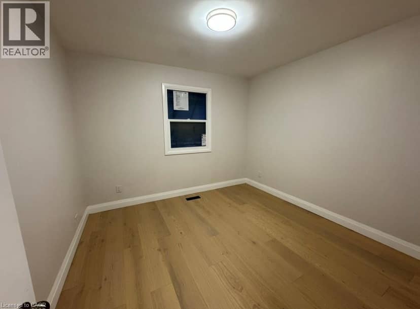 74 ST CLAIR Avenue — photo 10 of 22