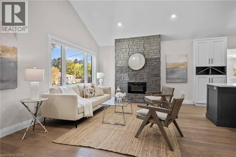 1041 SHEPHERD'S Drive, Burlington, photo 8