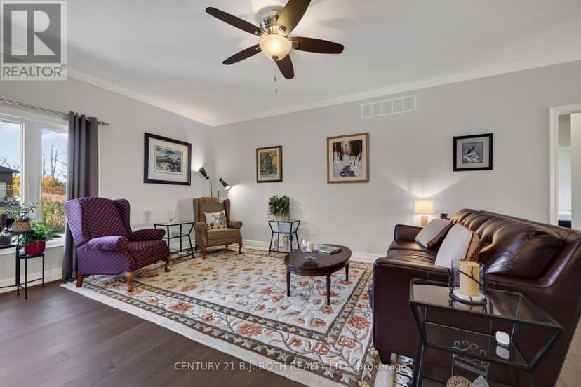 3814 Wood Avenue — photo 10 of 32