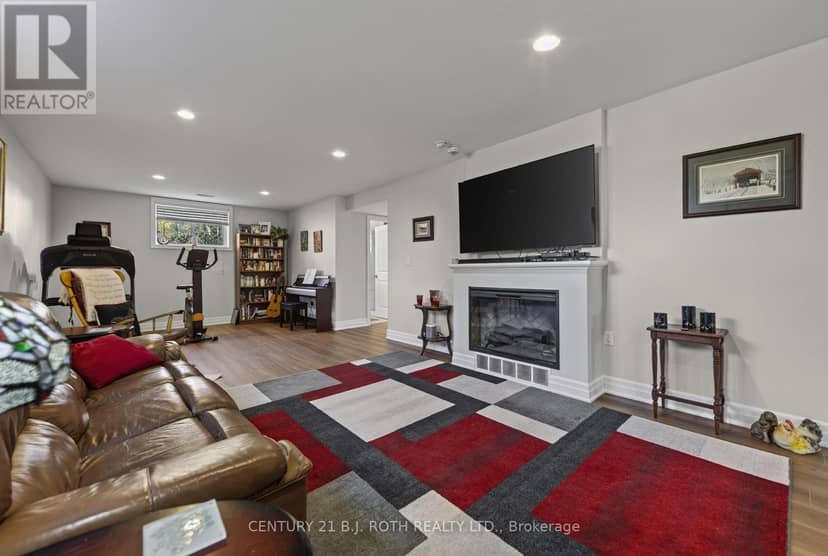 3814 Wood Avenue — photo 20 of 32