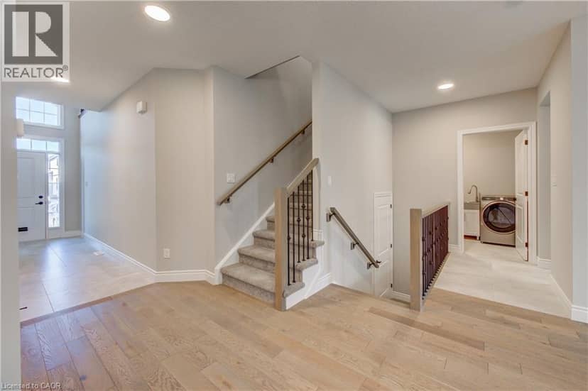 1761 FINLEY Crescent — photo 16 of 39