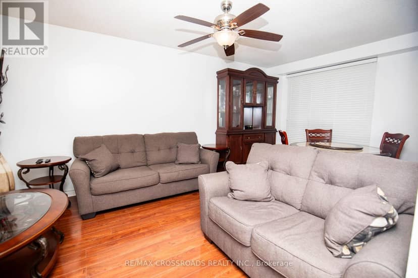 23 - 10 Bur Oak Way — photo 11 of 26