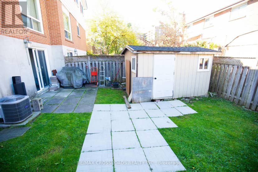 23 - 10 Bur Oak Way — photo 20 of 26