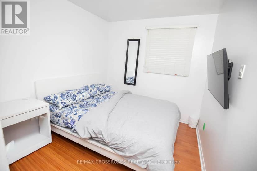 23 - 10 Bur Oak Way — photo 21 of 26
