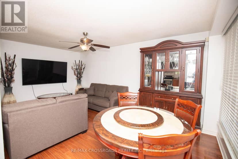 23 - 10 Bur Oak Way, Toronto, photo 7
