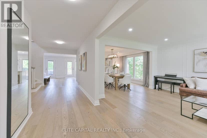 20 Raymore Drive, Toronto, photo 5