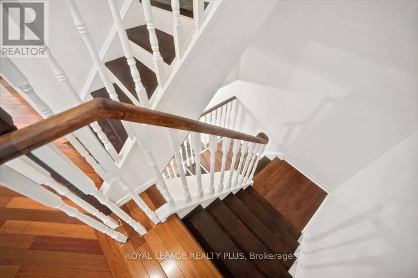 15 - 45 Bristol Road E — photo 24 of 36