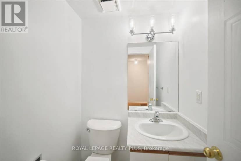 15 - 45 Bristol Road E, Mississauga, photo 3